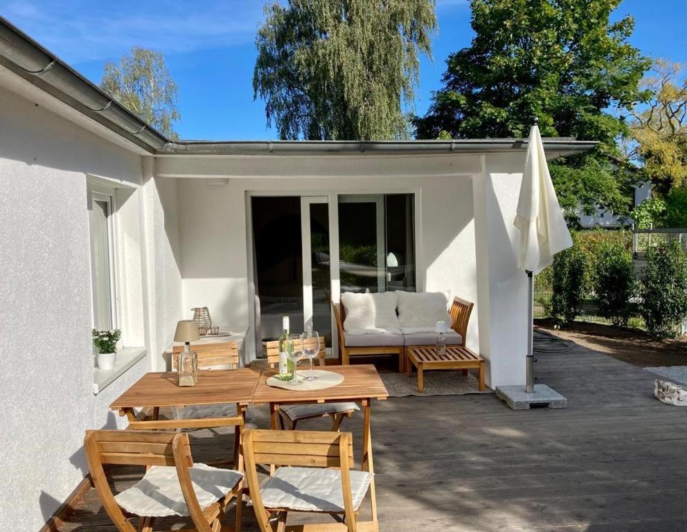 Moderner Bungalow Im Seebad Bansin, 200 Meter Zum Strand 제바트헤링스도르프 외부 사진